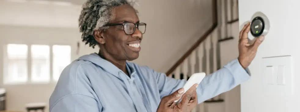How Smart Homes Can Enhance Retiree Life